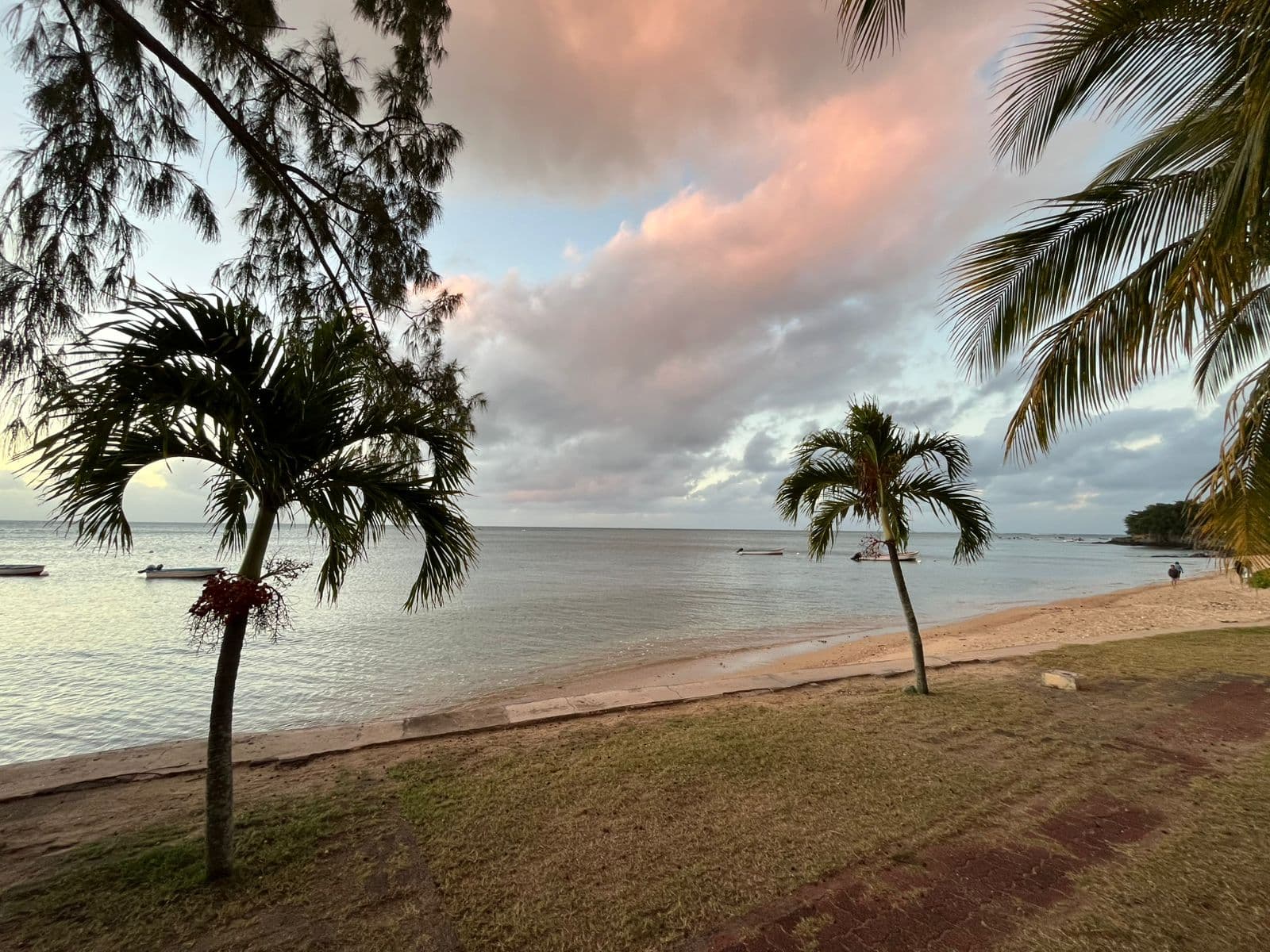 English Bay Beach — Rodrigues, 3/4