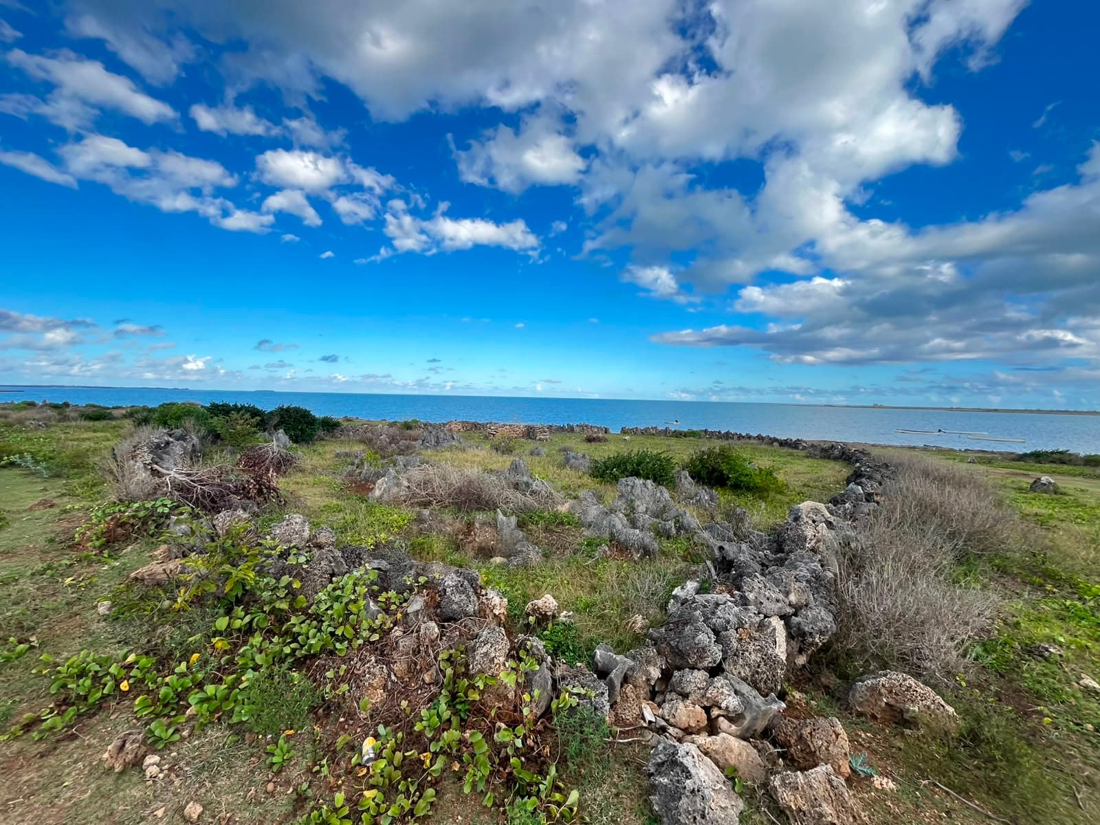 Historic Coral Stone Enclosure — Rodrigues, 1/2