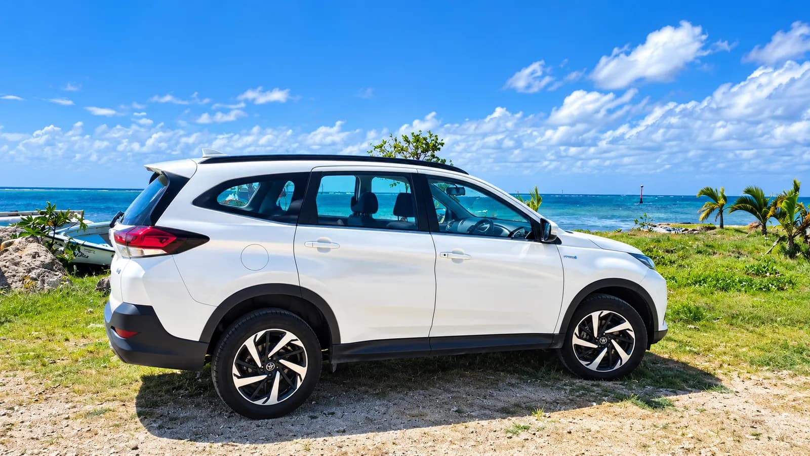 Toyota Rush 7-Seater — photo 2