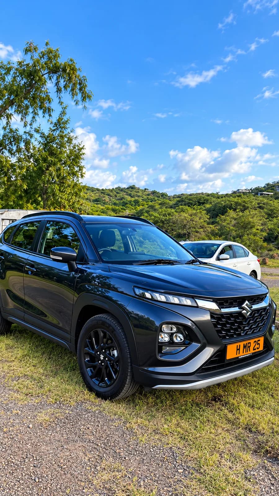 Suzuki Fronx — photo 1